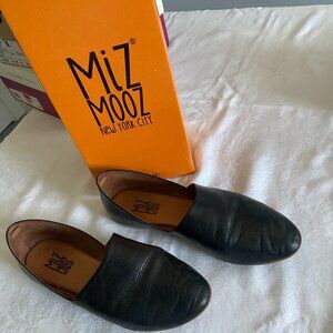 Miz Mooz Kimmy Black Flats
